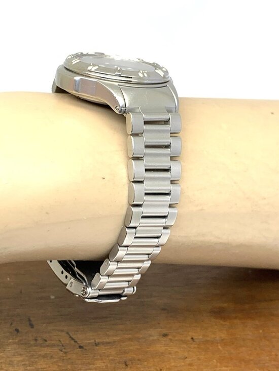 Tag Heuer Women\'s Watch WF1412-0 Swiss Quartz Gray Silver Stainless Steel 28mm main image 9